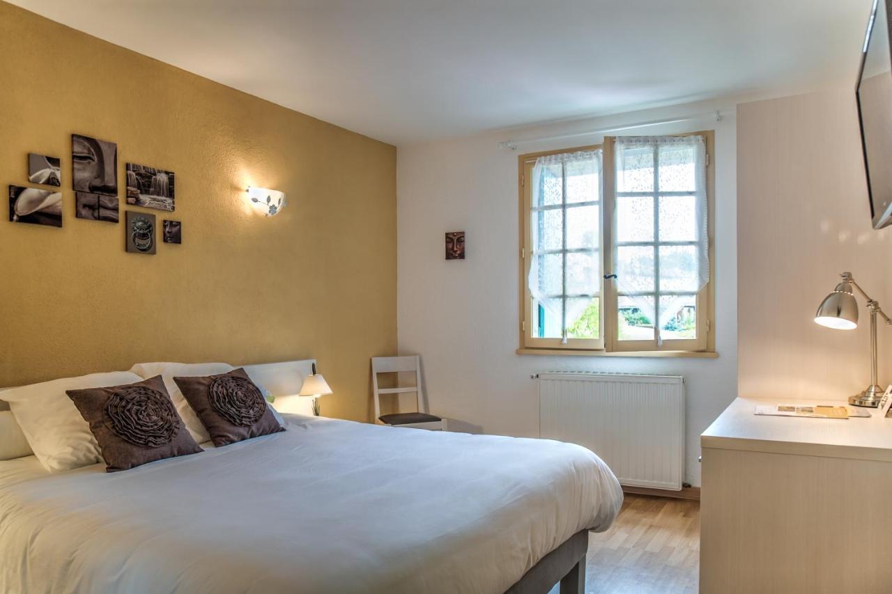 Hotel Restaurant Du Commerce Estang エクステリア 写真