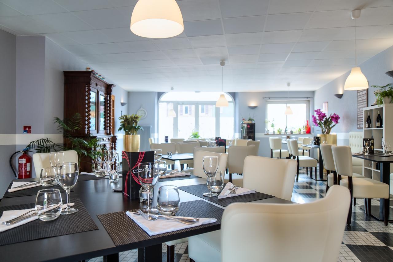 Hotel Restaurant Du Commerce Estang エクステリア 写真