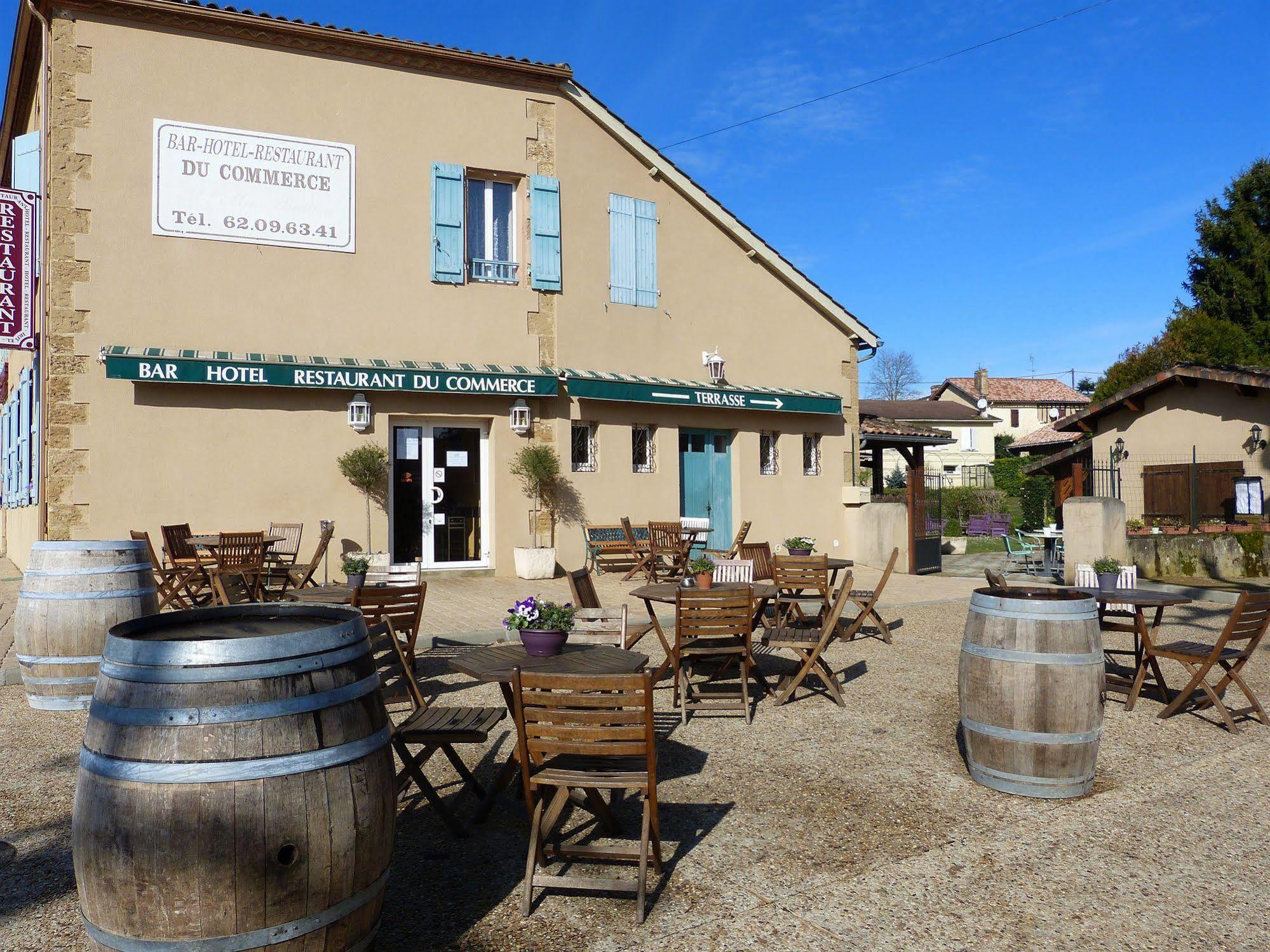 Hotel Restaurant Du Commerce Estang エクステリア 写真